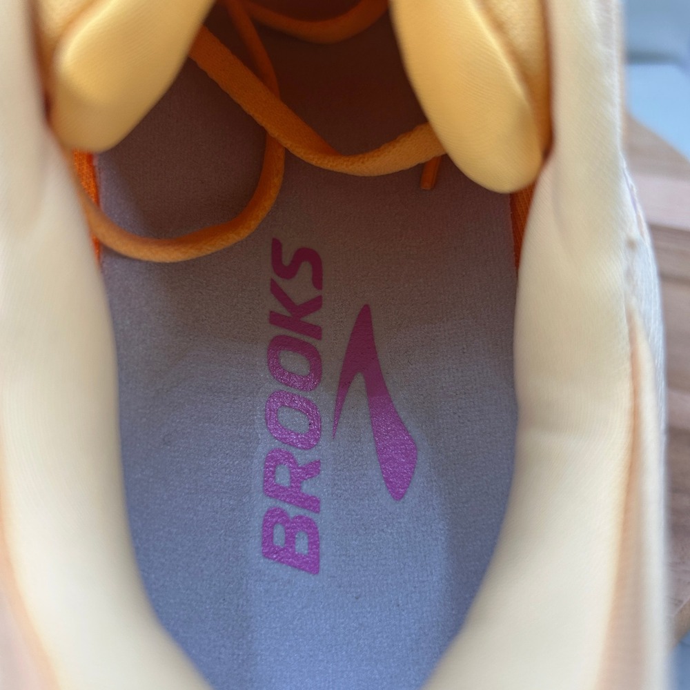 Brooks Women's Peach and Pink Accent Athletic Running Shoes - Picture 6 of 8